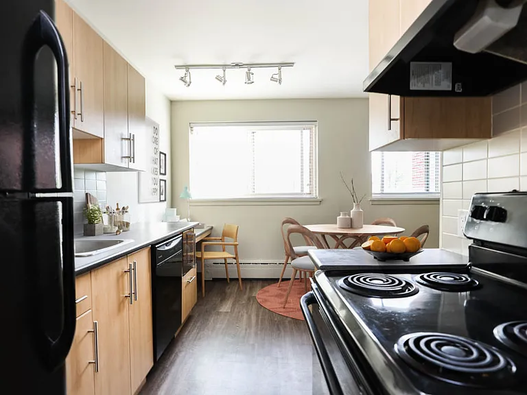 279 River Ave — Photo 4