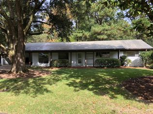 1420 Belle Glade St, Jackson, MS 39211