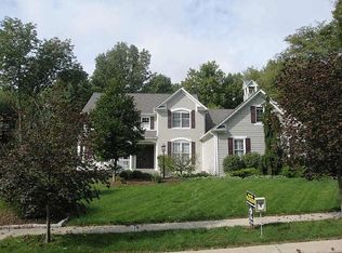 1082 Pebble Brook Dr, Noblesville, IN 46062