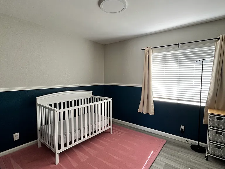 Room #3 (with queen bed)