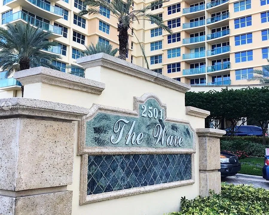2501 S Ocean Dr #336