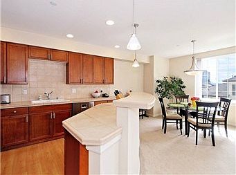 3rd image of 11004 NE 11th St APT 508