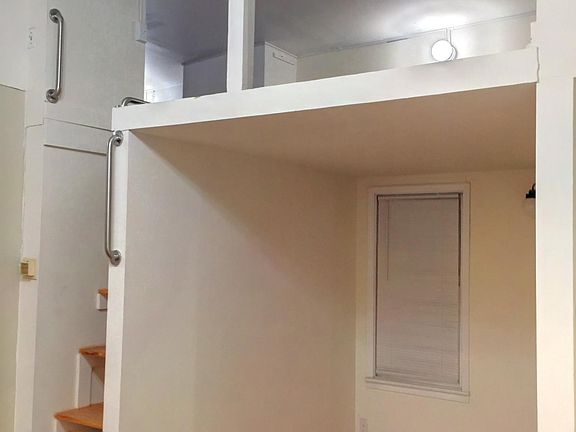 3rd image of 1741 W Potomac Ave #2R