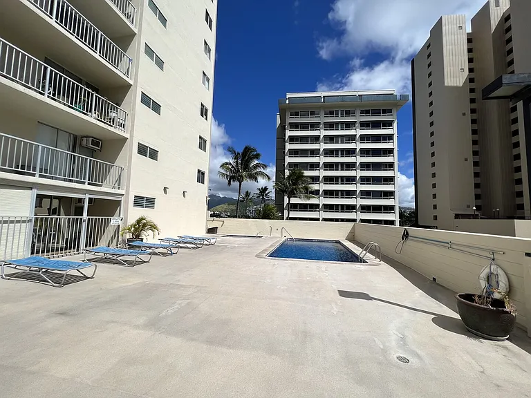 Tusitala St — Photo 14