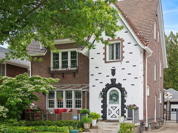 1437 Browning Rd, Pittsburgh, PA 15206