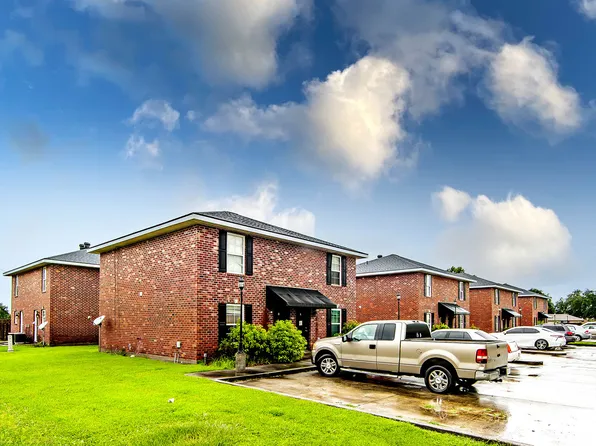 St Bernard, 2314 Saint Bernard St #0aadbd580, Thibodaux, LA 70301