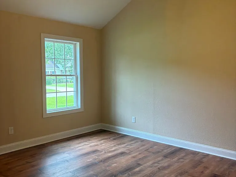 124 Deerfield Ln — Photo 39