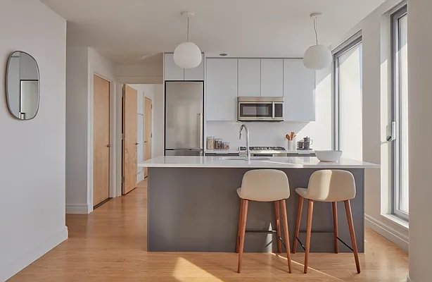 Rented by Two Trees | media 32