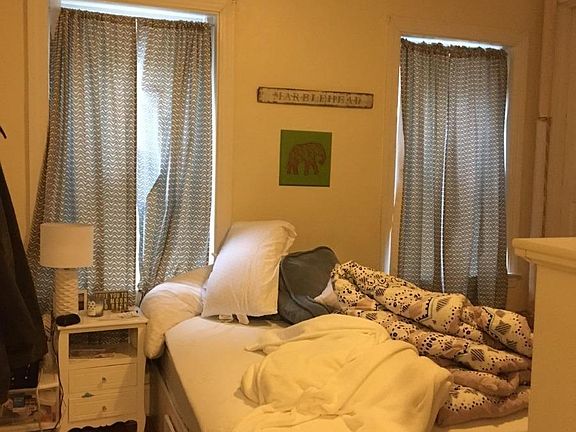 5th image of 322 Saint Paul St #Smn02