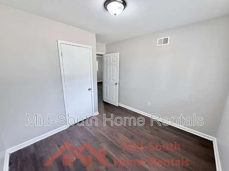 452 Delta Rd — Photo 13
