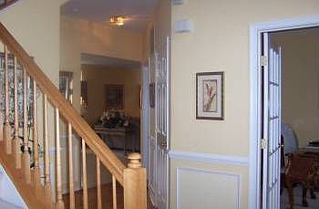 5th image of 705 Sherwood Dr