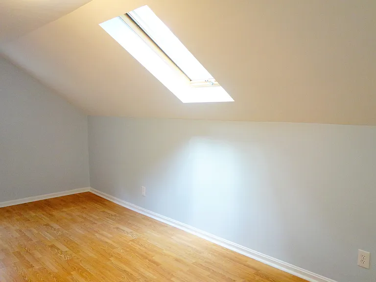 8405 Greenwood Ave — Photo 49