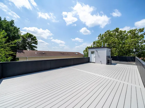 84 Terrace Avenue image 21 of 23