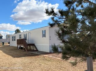 206 2nd St SW, Belfield, ND 58622