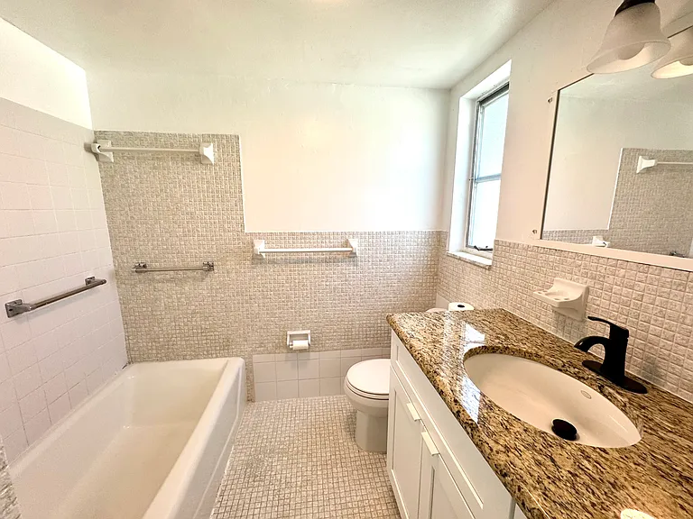 11225 1st St E #3 — Photo 15