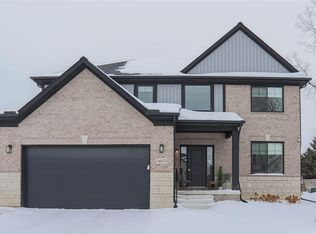 56675 Via Caterina Dr, Macomb, MI