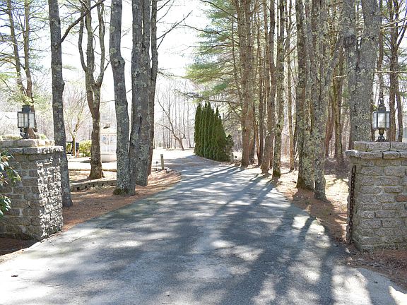 2nd image of 269 Beech Ridge Road
