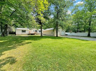 2481 Deschepper Dr, Grand Rapids, MN 55744