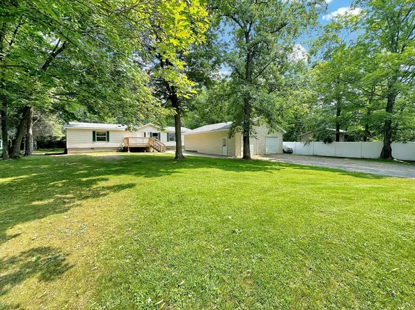 2481 Deschepper Dr, Grand Rapids, MN 55744