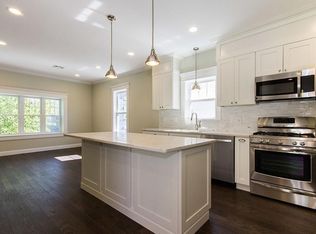 394-396 Norfolk St #396-2, Cambridge, MA 02139