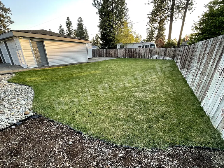 6721 N Stevens St — Photo 19