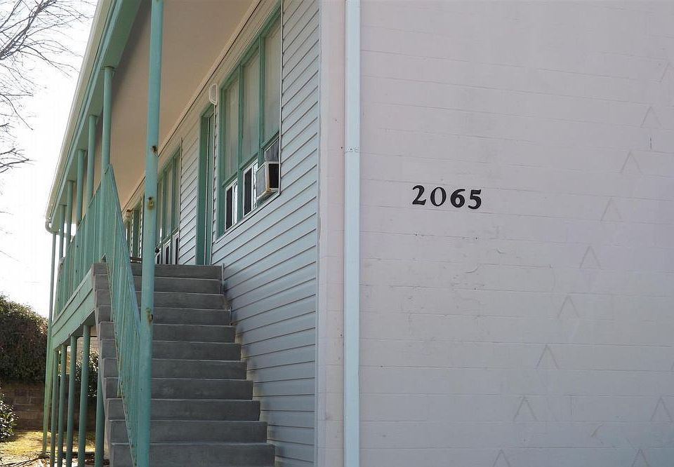 1st image of 2065 E Ocean View Ave APT 4