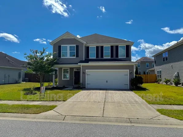 305 Legendres Dr, Goose Creek, SC 29445