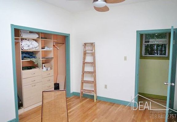 4th image of 681 Franklin Ave #1