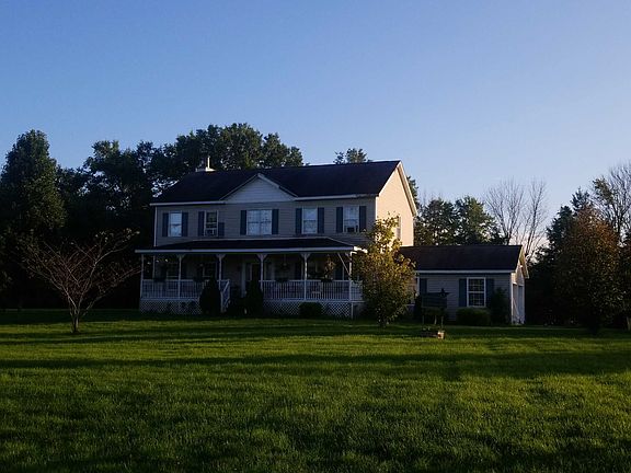 3rd image of 4 Sycamore Dr