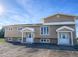 894 Principale St, Beresford, NB E8K2G8