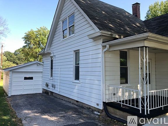5th image of 608 Sherman Ave