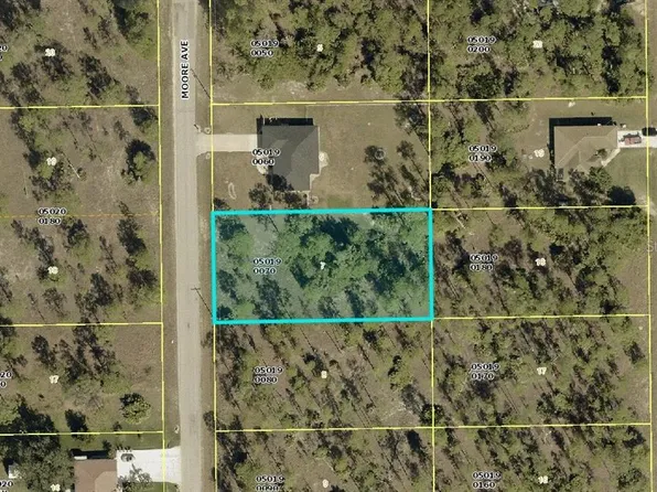 110 Moore Ave #7, Lehigh Acres, FL 33936