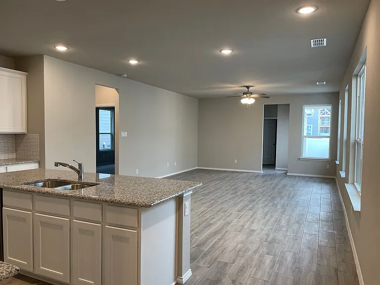 6009 Pitcher Way — Photo 9