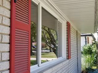 916 Provincetown Rd, Auburn Hills, MI 48326
