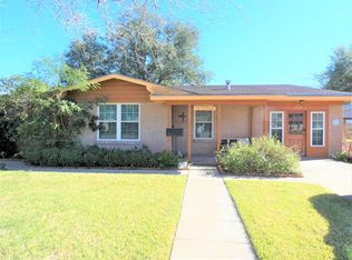 1008 E Inez St, Beeville, TX 78102