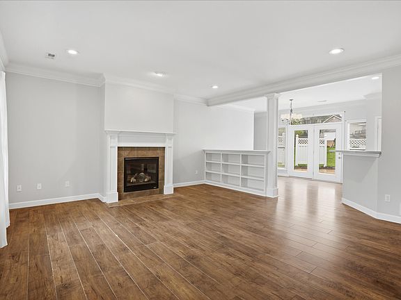 5th image of 2502 Corona Rd
