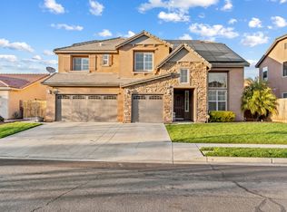 2946 W Stewart Ave, Visalia, CA