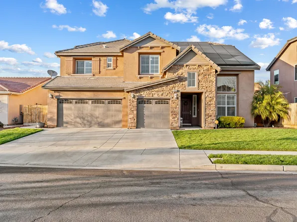 2946 W Stewart Avenue, Visalia, CA 93291