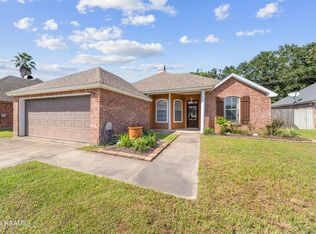 105 Chase Dr, Lafayette, LA 70507