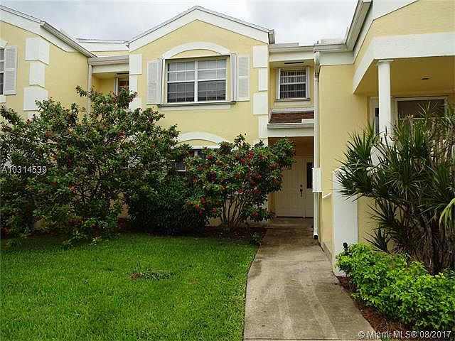 1st image of 2259 SE 27th Dr