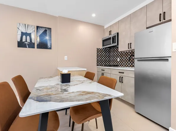 32 Rutgers Street image 3 of 5