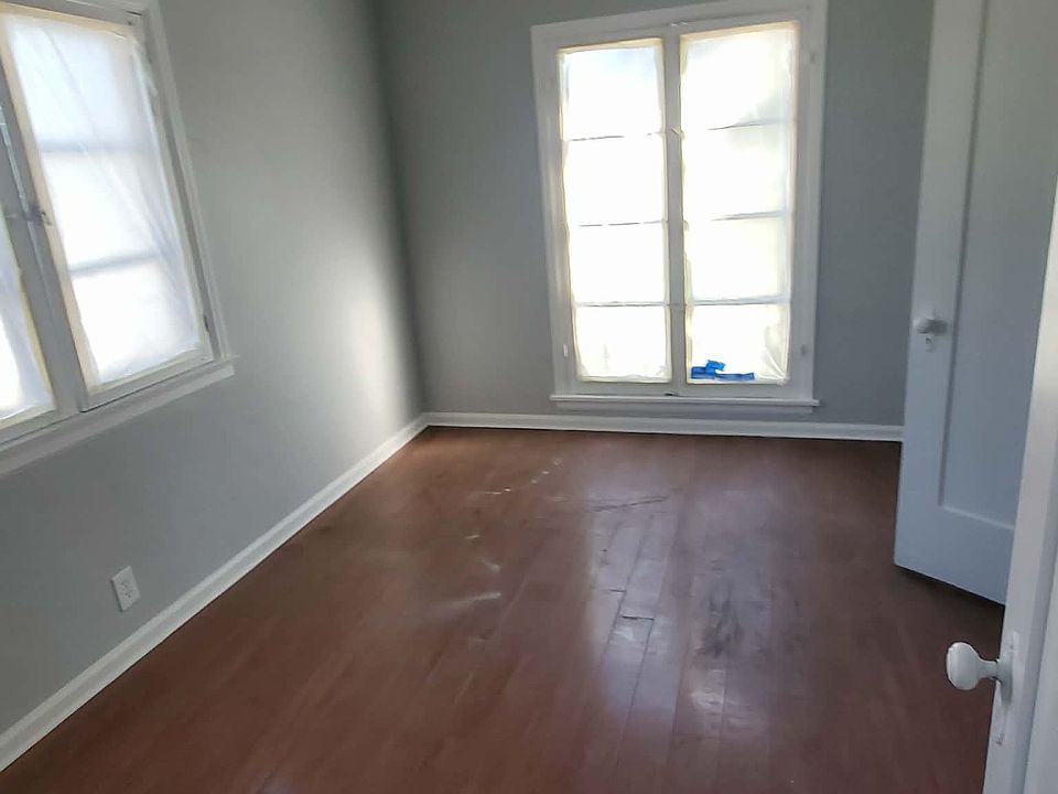 2nd image of 25 Westmont Dr APT 11