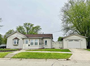 1505 25th St, Monroe, WI 53566