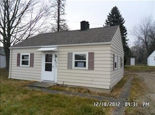 8588 Gull Rd, Richland, MI 49083