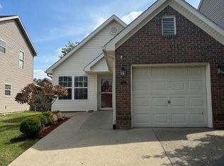 724 Pioneer Ln, Lexington, KY 40505