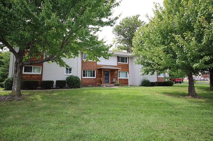 6000 Metcalf Ln #3B — Photo 1