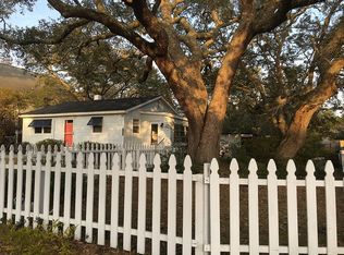 150 NE 3rd St, Oak Island, NC 28465