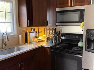 11504 8th Ave NE, Seattle, WA 98125