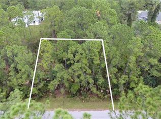 Macaris Ave, North port, FL 34286