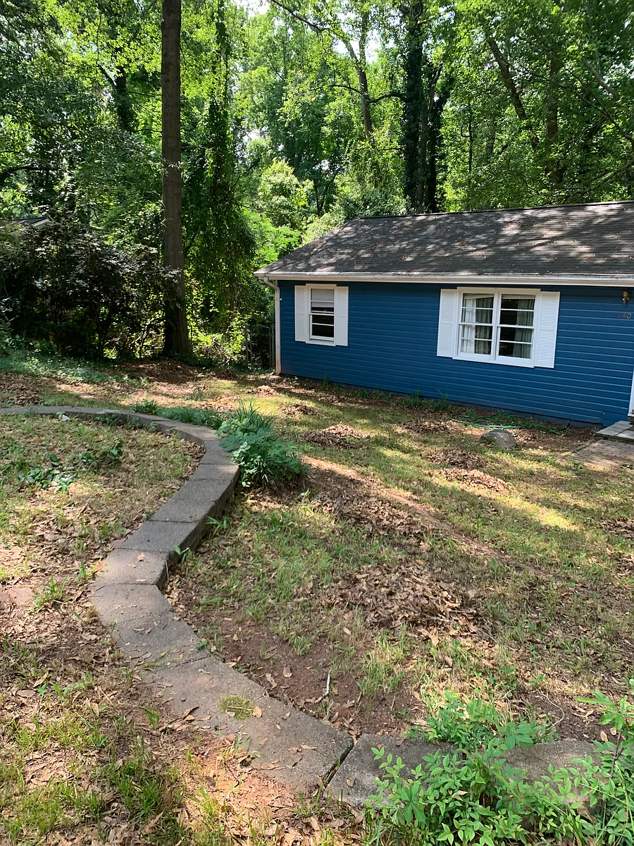 Building Photo - 240 Habersham Dr